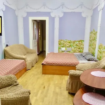 Central Apartments Lviv アパート *